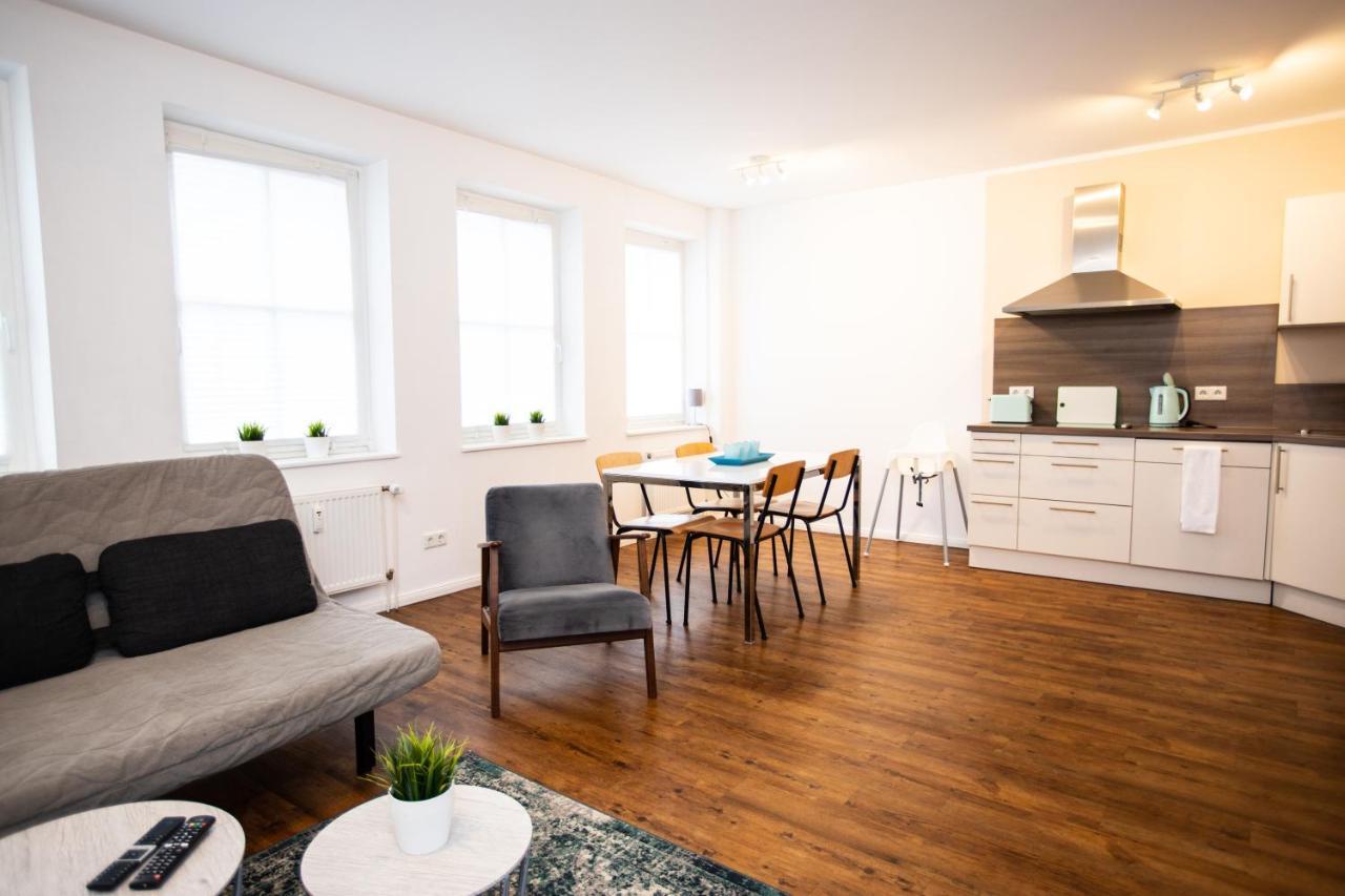 Moderne 2-Zimmer Wohnung! Wlan Und Netflix Inklusive! Zentral Gelegen In Der Historischen Altstadt! Stade Exteriör bild